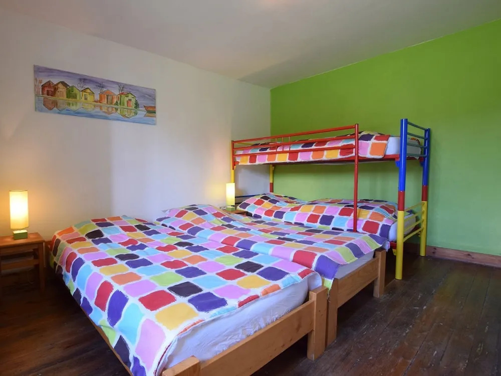 Two Homes in one Location, Ideal for Larger Groups who Want a lot of Space