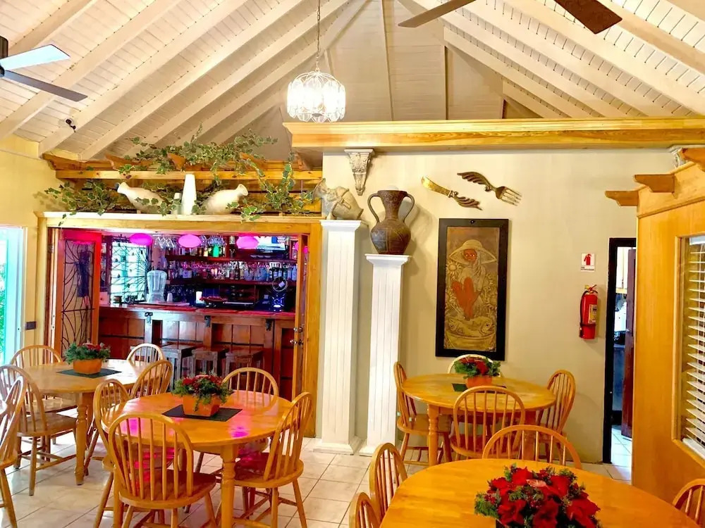 Seaview Inn