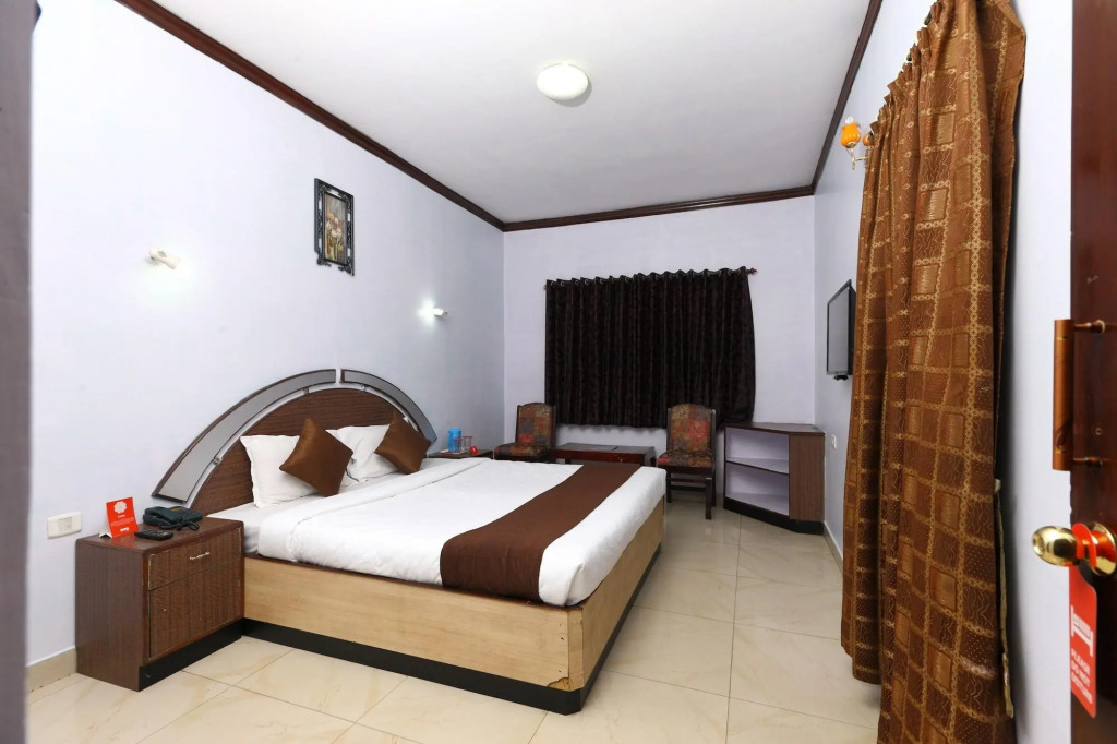 Hotel Orchid Inn