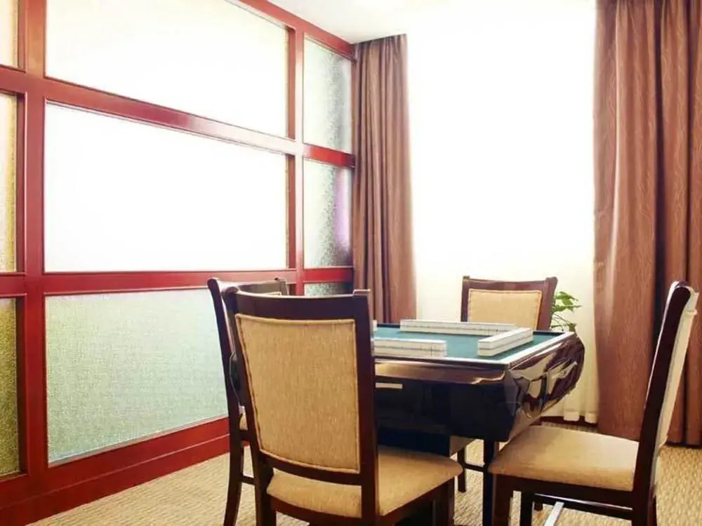 Jiujiang Chengtou Hotel