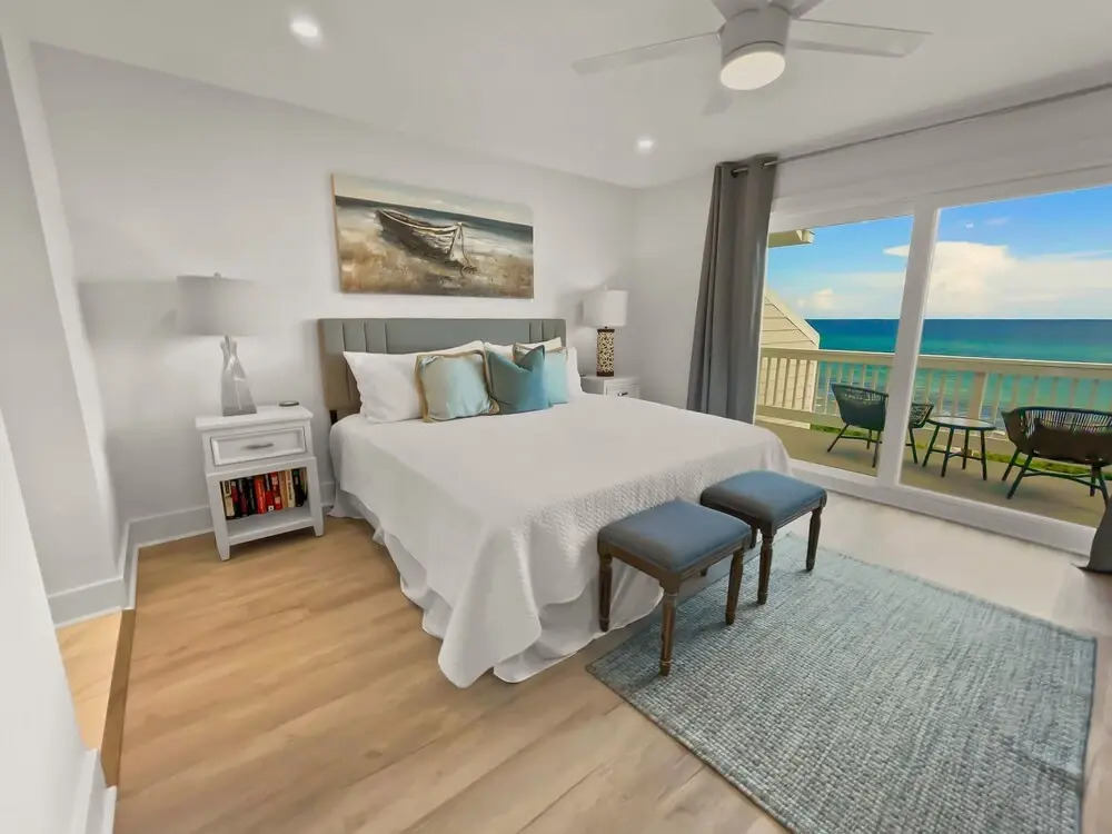 Seacrest - 6 - 2 Br townhouse by RedAwning