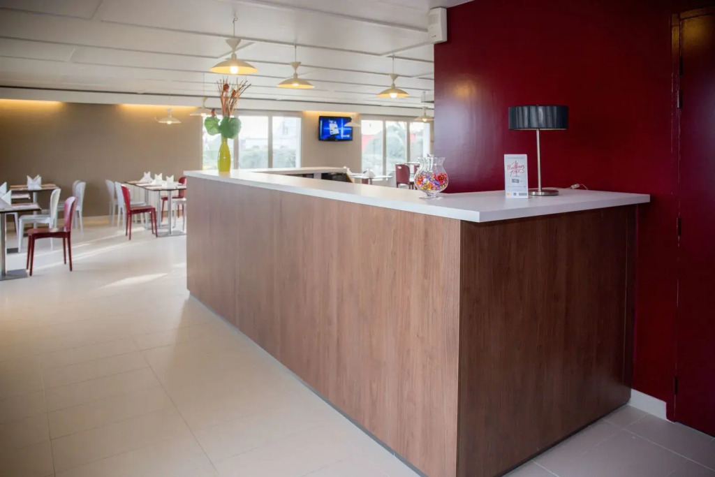 Hôtel Inn Design Laval
