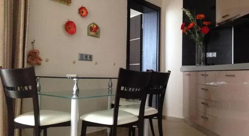 Argo Aparthotel