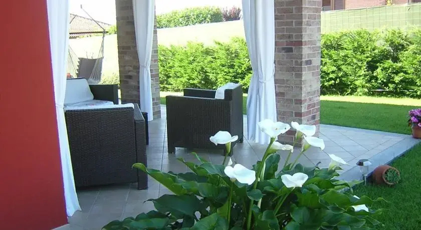 VILLA LAURA Rooms & Pool