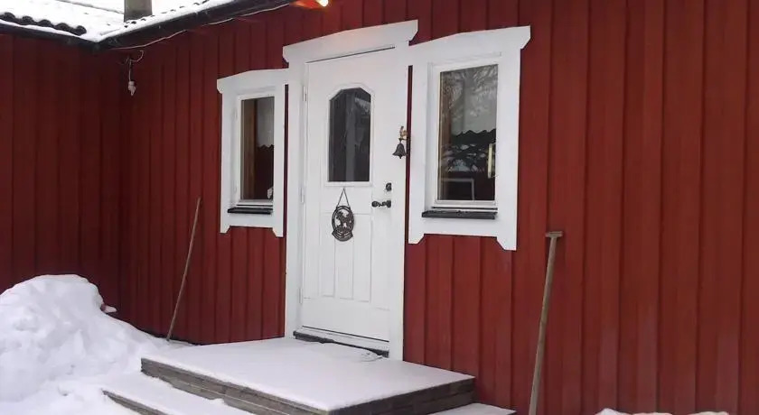 Ivars Bo På Landet