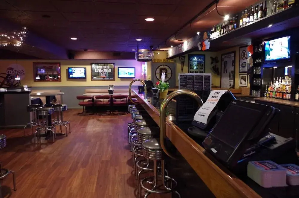 Shiretown Inn & Suites