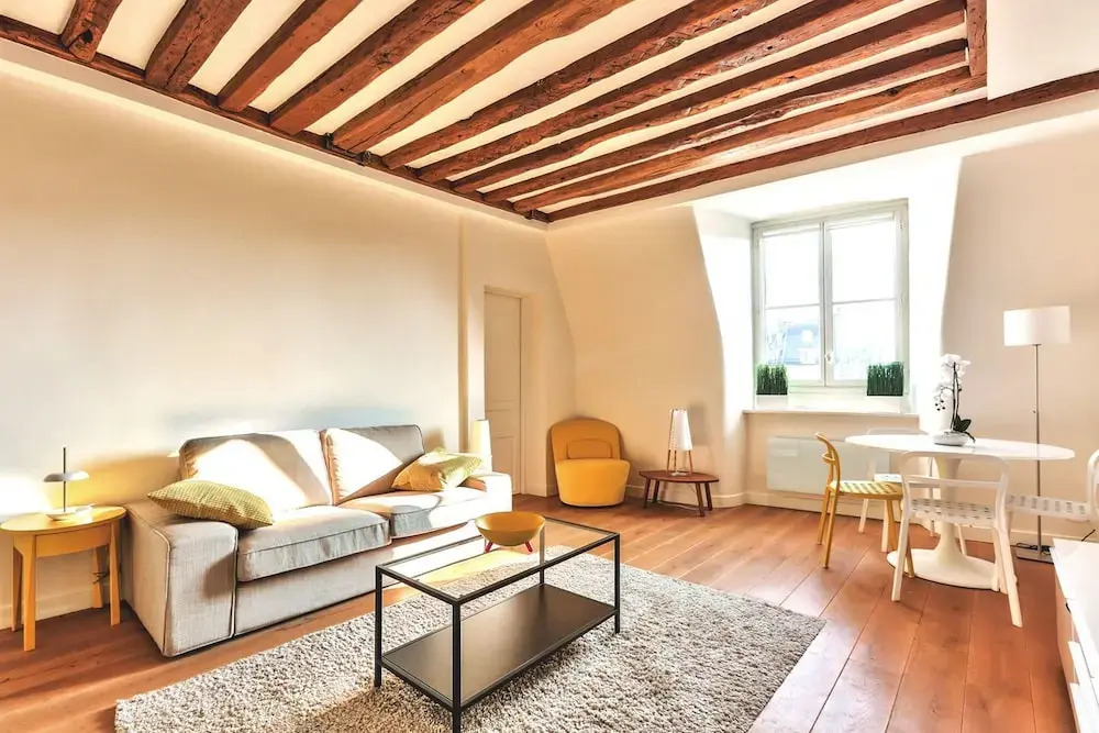 Luxury apartment - Place des Victoires
