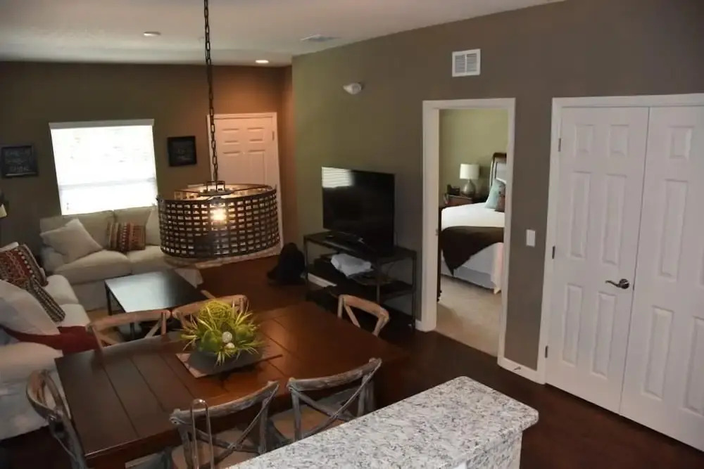 Nov Special 10min to Disney WL3 Bed ID: 211006