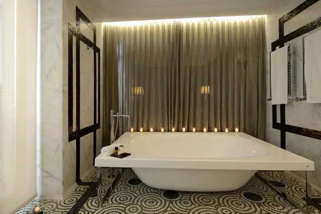 Hotel Único Madrid, Small Luxury Hotels