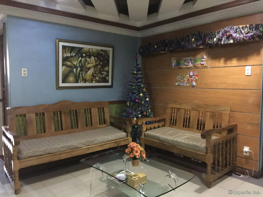 Buen-Bella Pension House