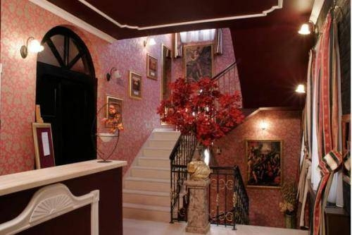 Hotel & Restoran Dvorac Gjalski