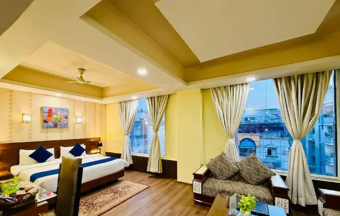 The Red Velvet Hotel Samarpan, Patna