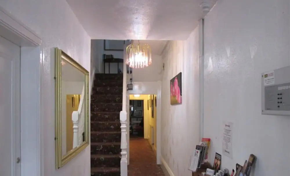 The Glyndale Hotel