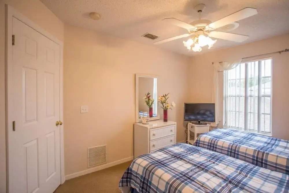 Oak Island Harbor 2833 - Four Bedroom Villa with Private Pool
