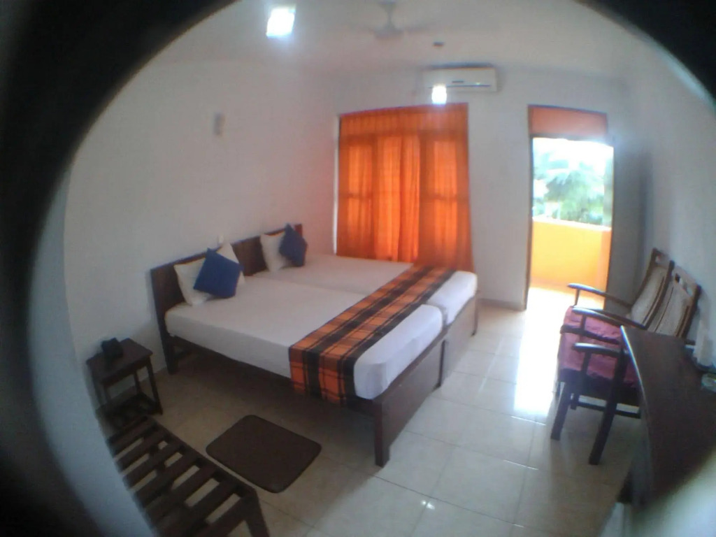 Larns Villa Hotel & Apartment