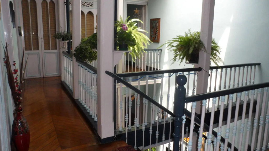 Zohar Hostel