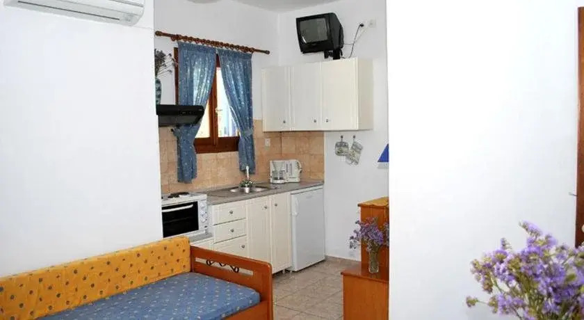 Katerina Studios Mparou