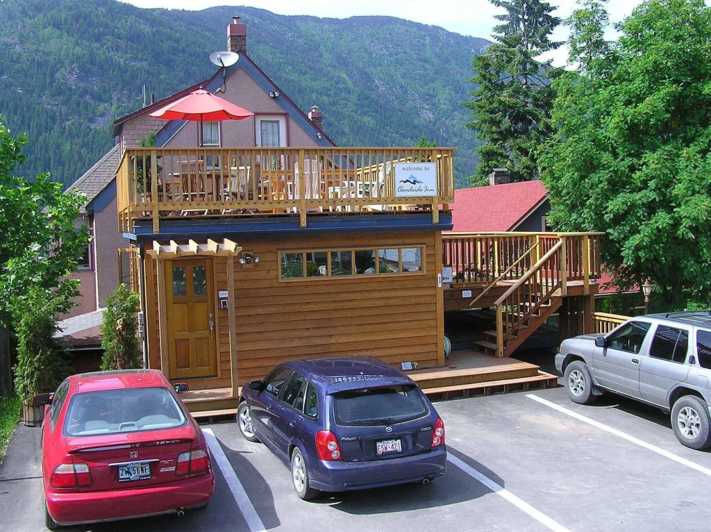 Cloudside Hotel