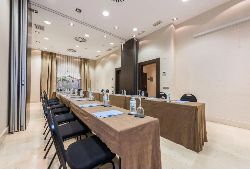 Hotel Mercader