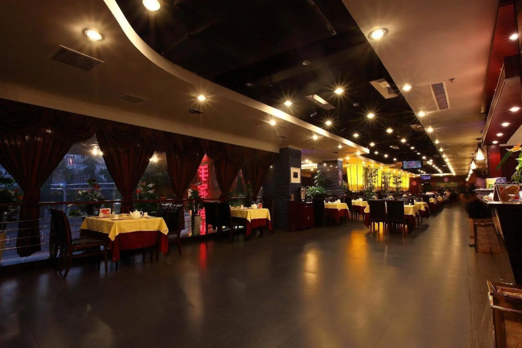 Movie Star Hotel