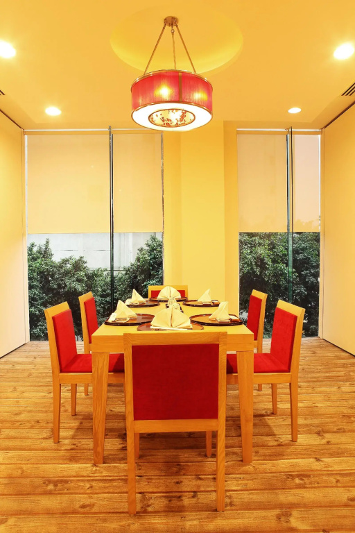 The Metropolitan Hotel & Spa New Delhi