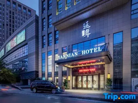 Yannian Plaza Hotel
