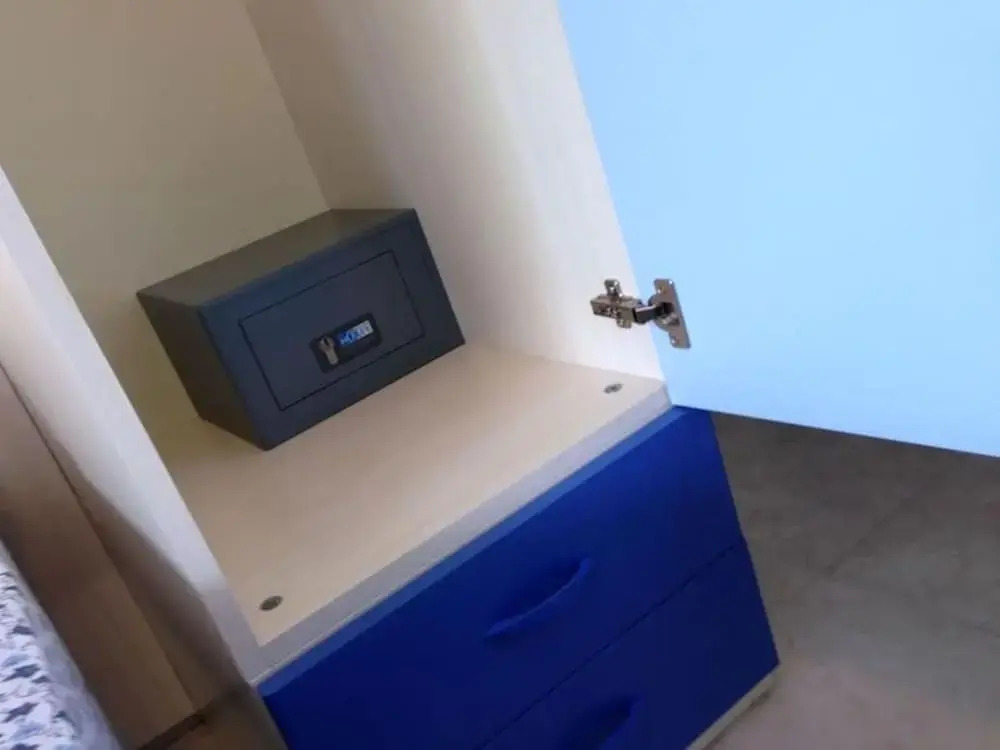 Fully Furnished Apartment on the top Floor