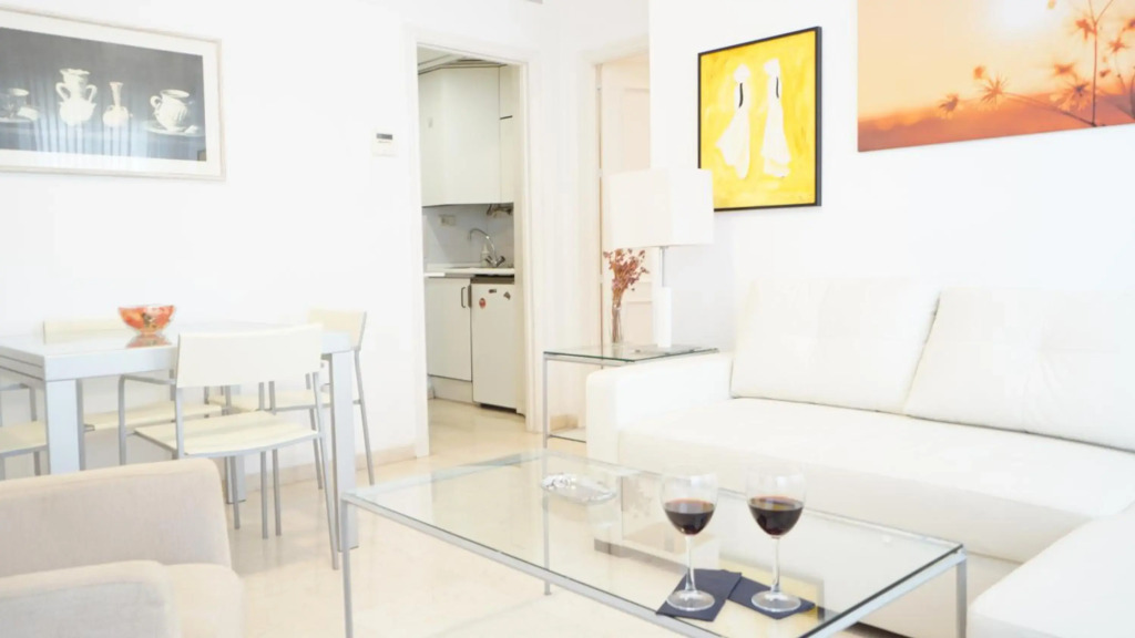 RentalSevilla Confortable apartamento cerca del Barrio de Santa Cruz