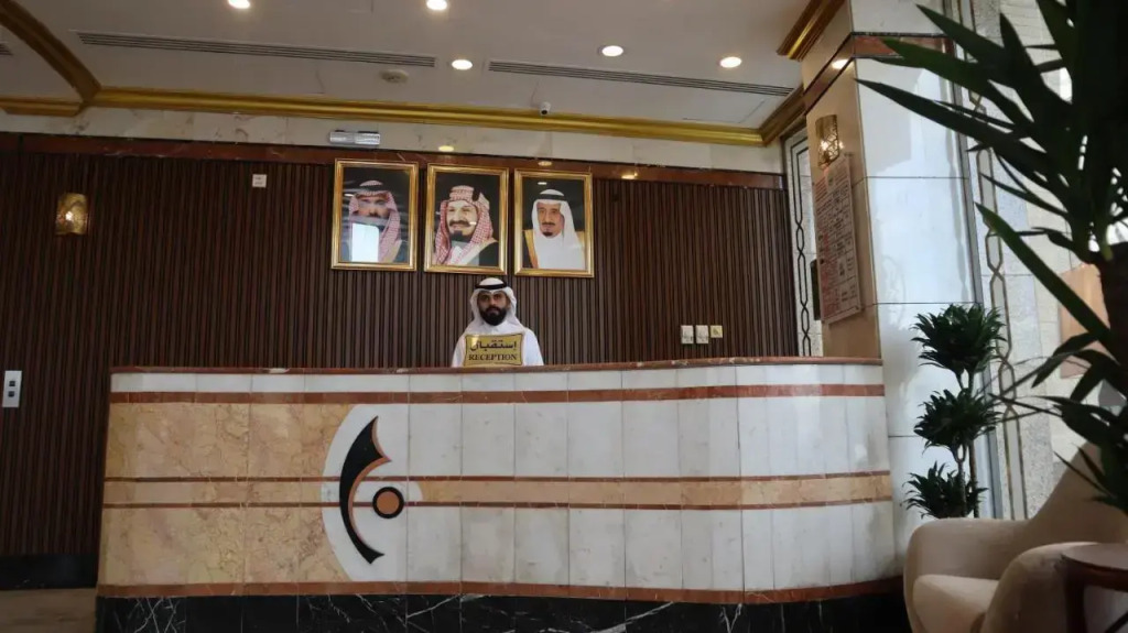 Al Mukhtara Almasi Hotel
