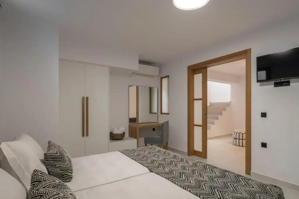 De Light Boutique Villas I II & III - close to Rethymno, by ThinkVilla
