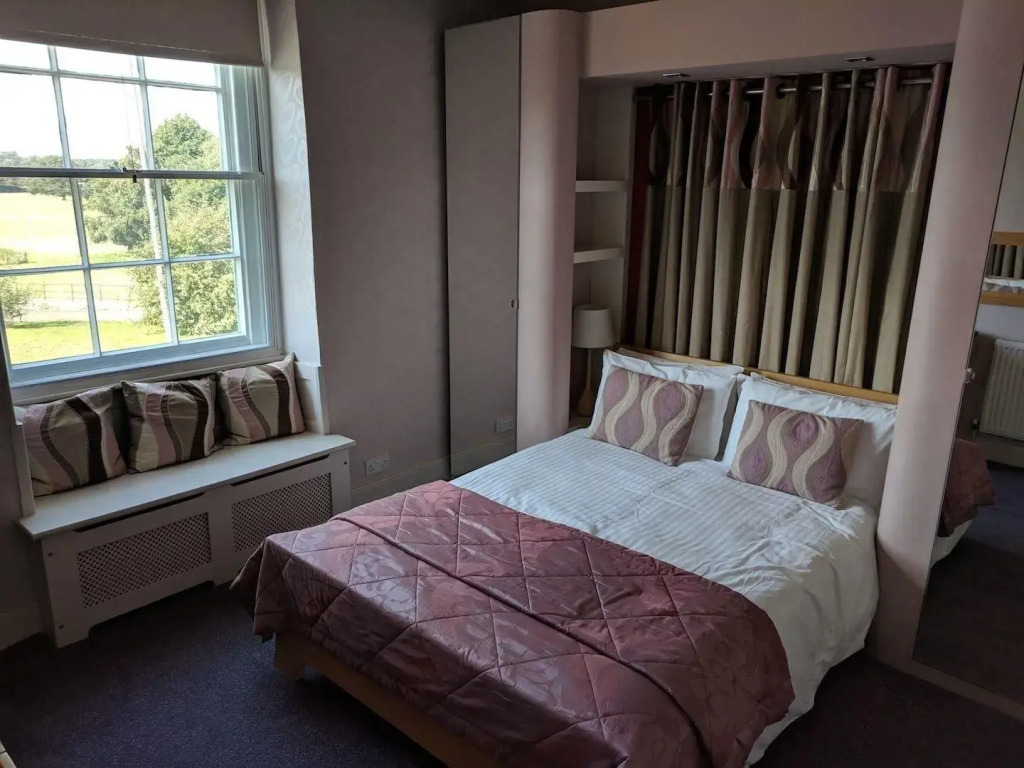 Old Orleton Inn - Telford