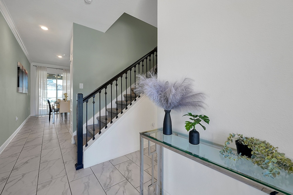 Top Rated 4BR Home
