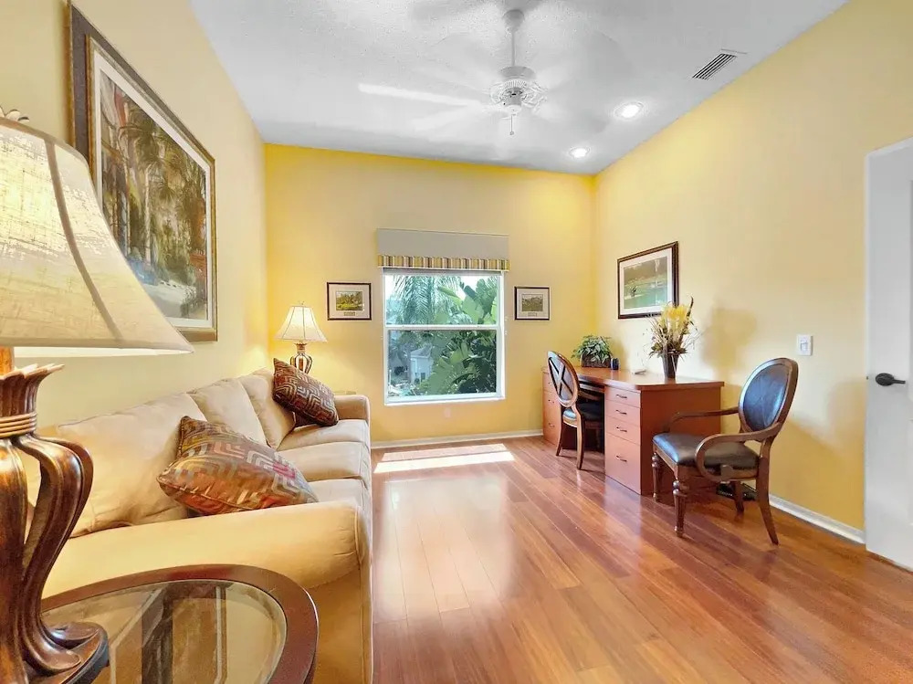 Stoneybrook Condo #926