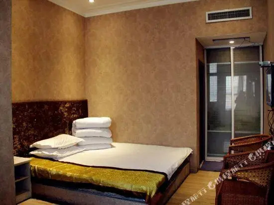 Yueliangwan Express Hotel