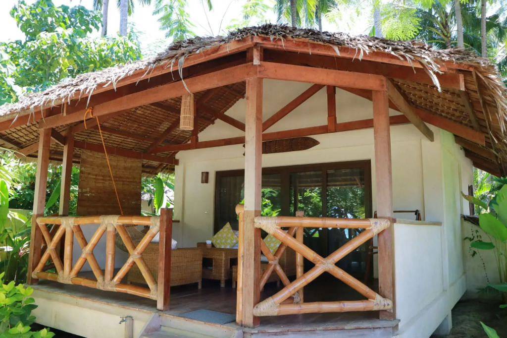 El Nido Mahogany Beach