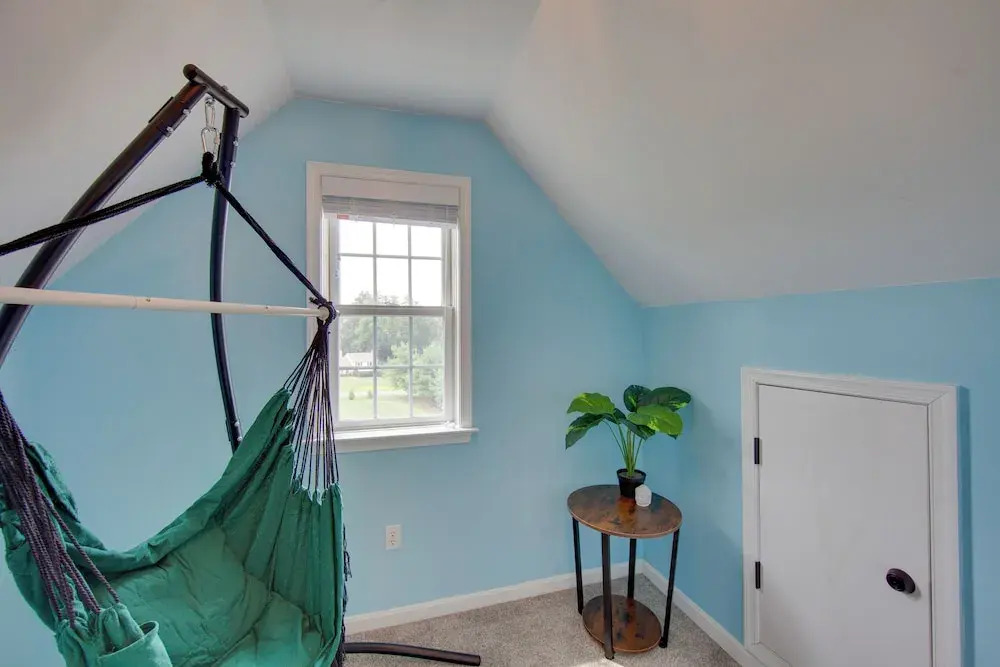 Game Room & Covered Patio: Hummelstown Hideaway