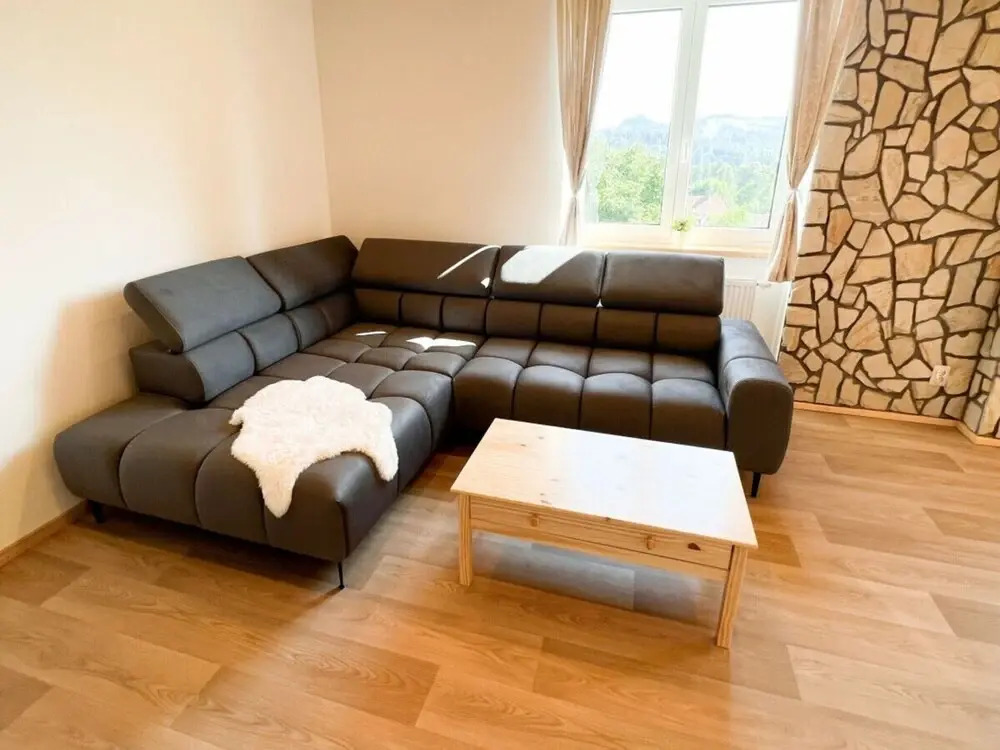 Spacious Villa With Swimming Pool