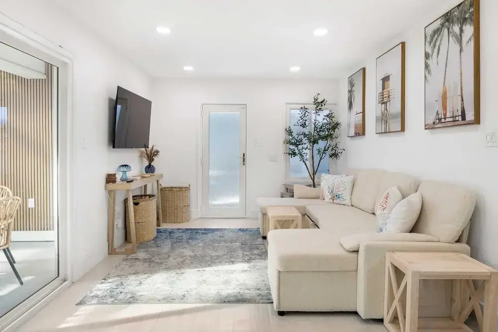 Steps to the Beach, 2 Units w/ Patio, Fire Pit Pacific Coast Highway Buyout