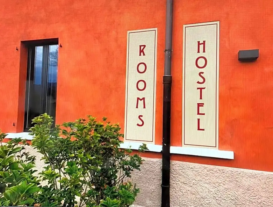 Antica Campione Rooms & Hostel