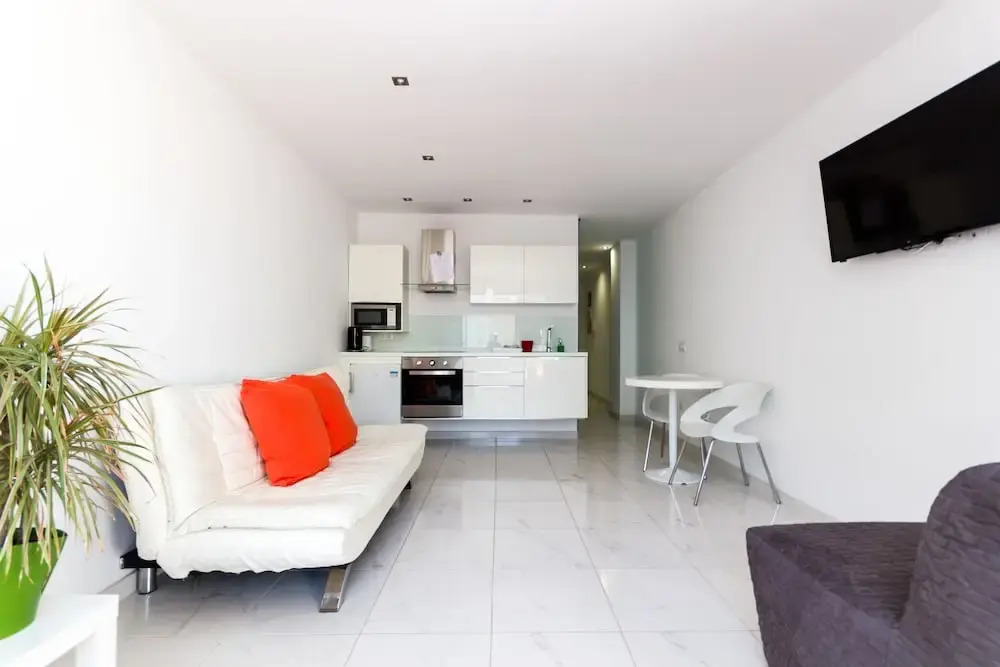 Apartment Bonamar Red
