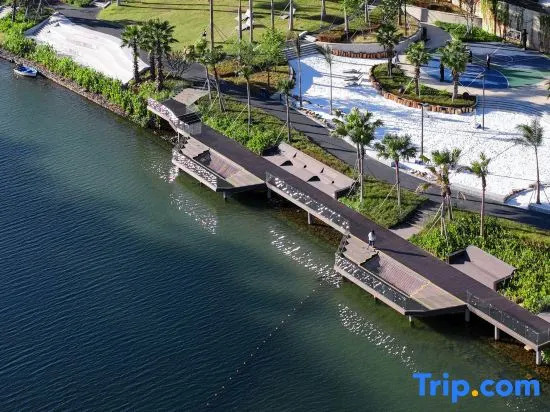 Springwoods Club Palm Tree Hotel