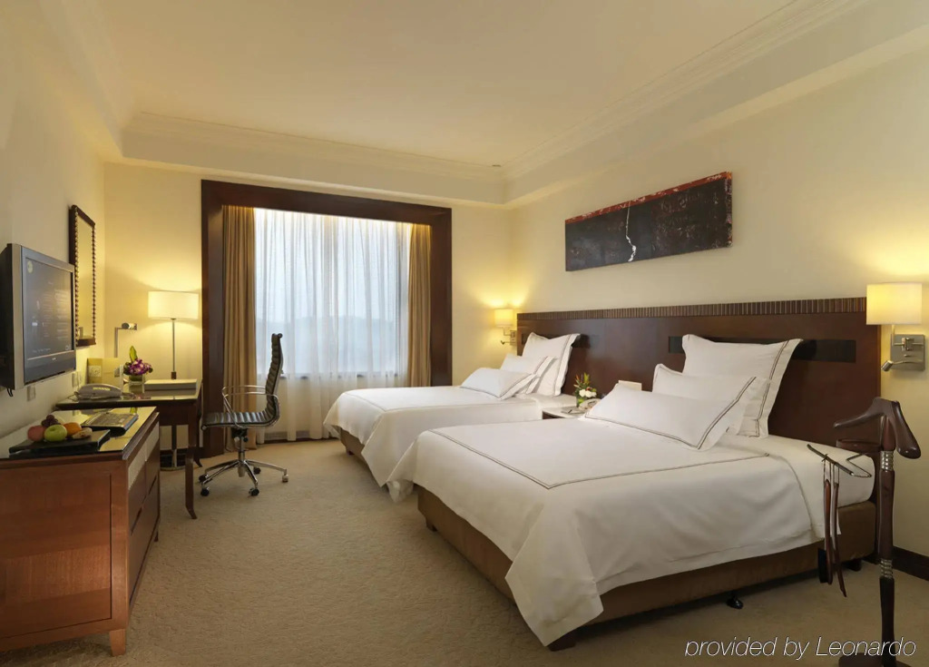 One World Hotel