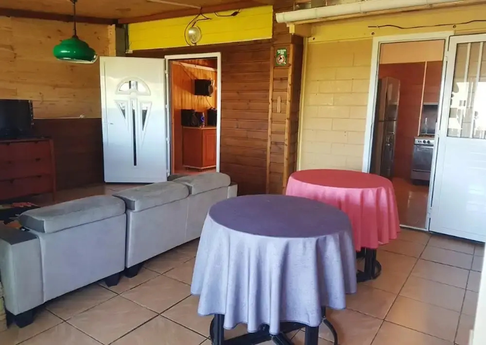 House with 4 Bedrooms in Cilaos, with Wonderful Mountain View, Furnished Terrace And Wifi - 20 Km From the Beach