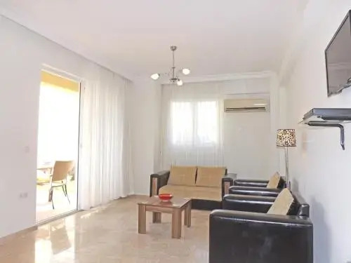 Ivy 1 Apartment