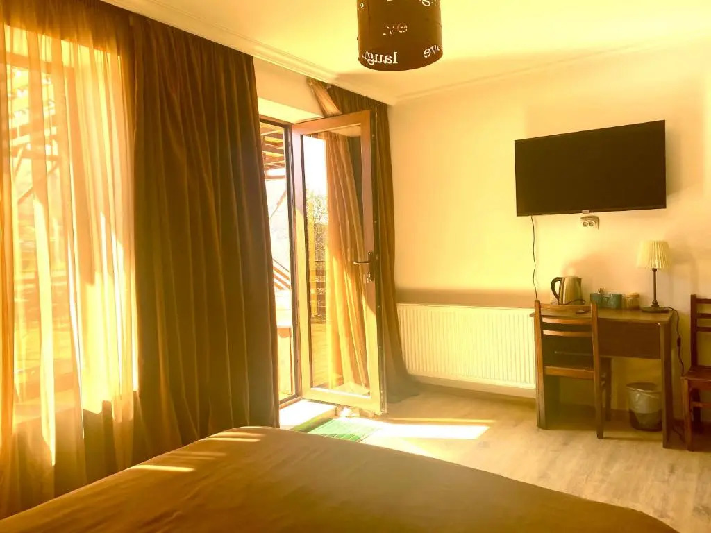 HOTEL KAZBEGI 1963