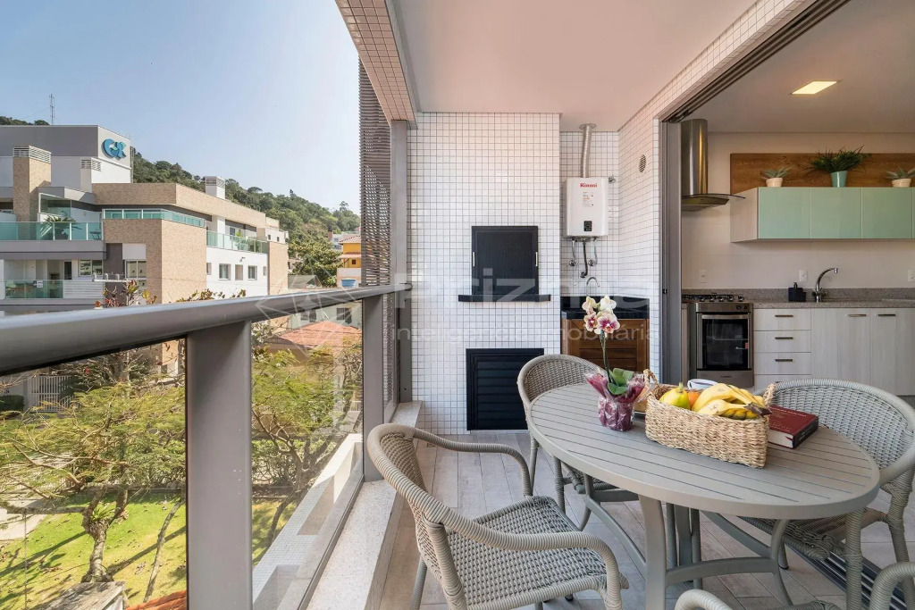 PM 205 · Apartamento de Alto Padrão com Rooftop, 3 quartos na Praia Bombinhas com excelente localização.
