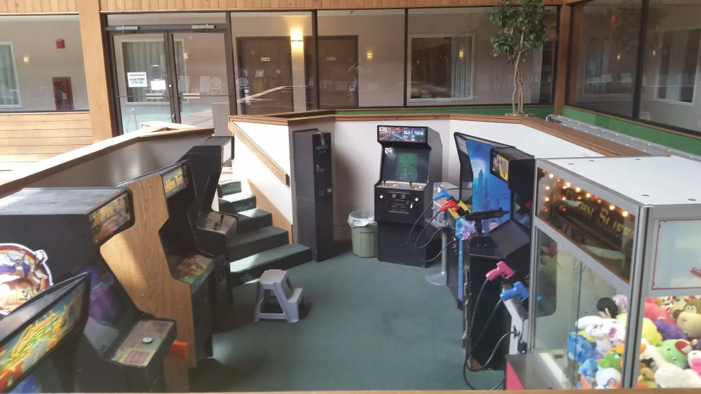 Woodfield Inn and Suites