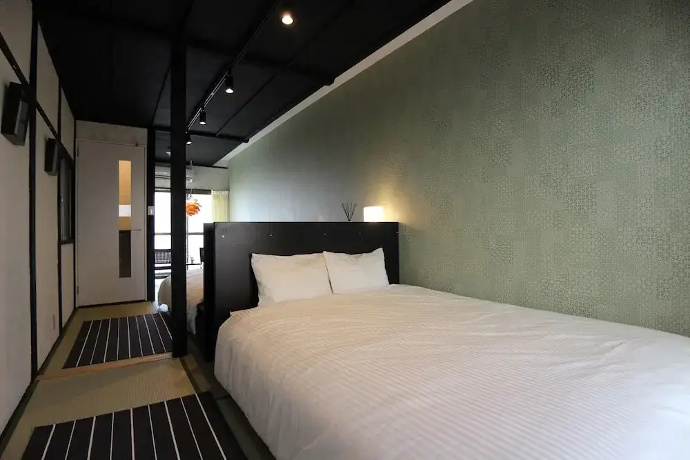 SEKAI HOTEL Mangetsu