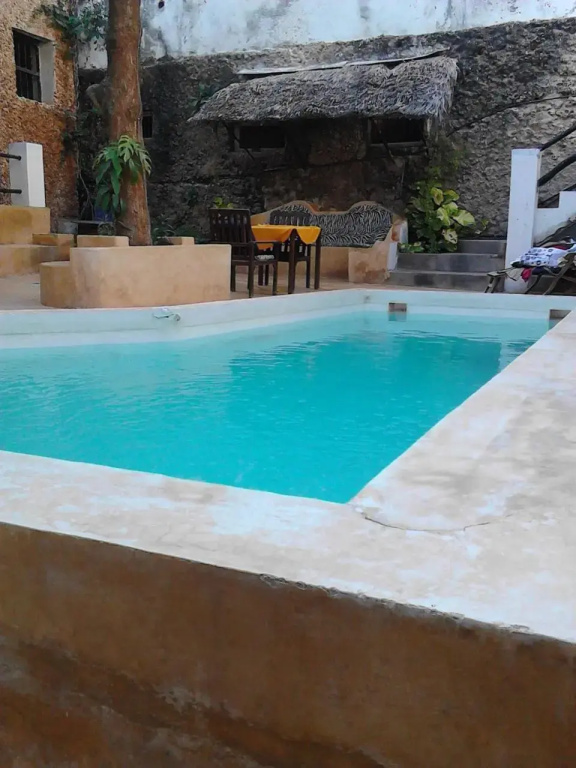 Jannat House