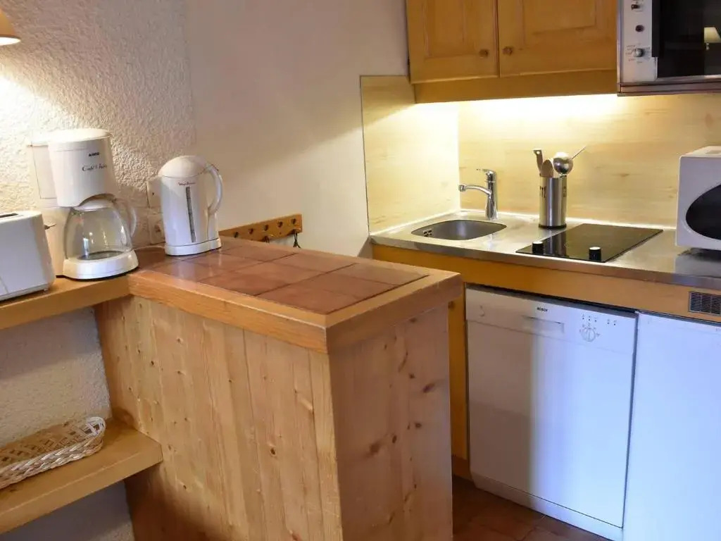 Appartement Méribel, 2 pièces, 4 personnes - FR-1-180-61